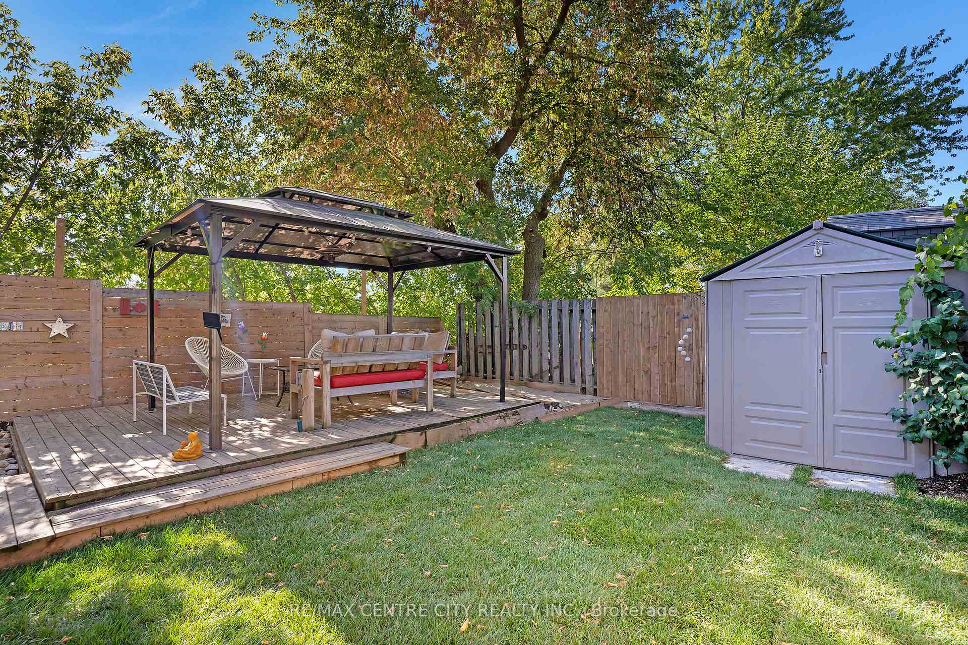 Photo 37 of 222 Fairway Road N, Kitchener — HOMEH