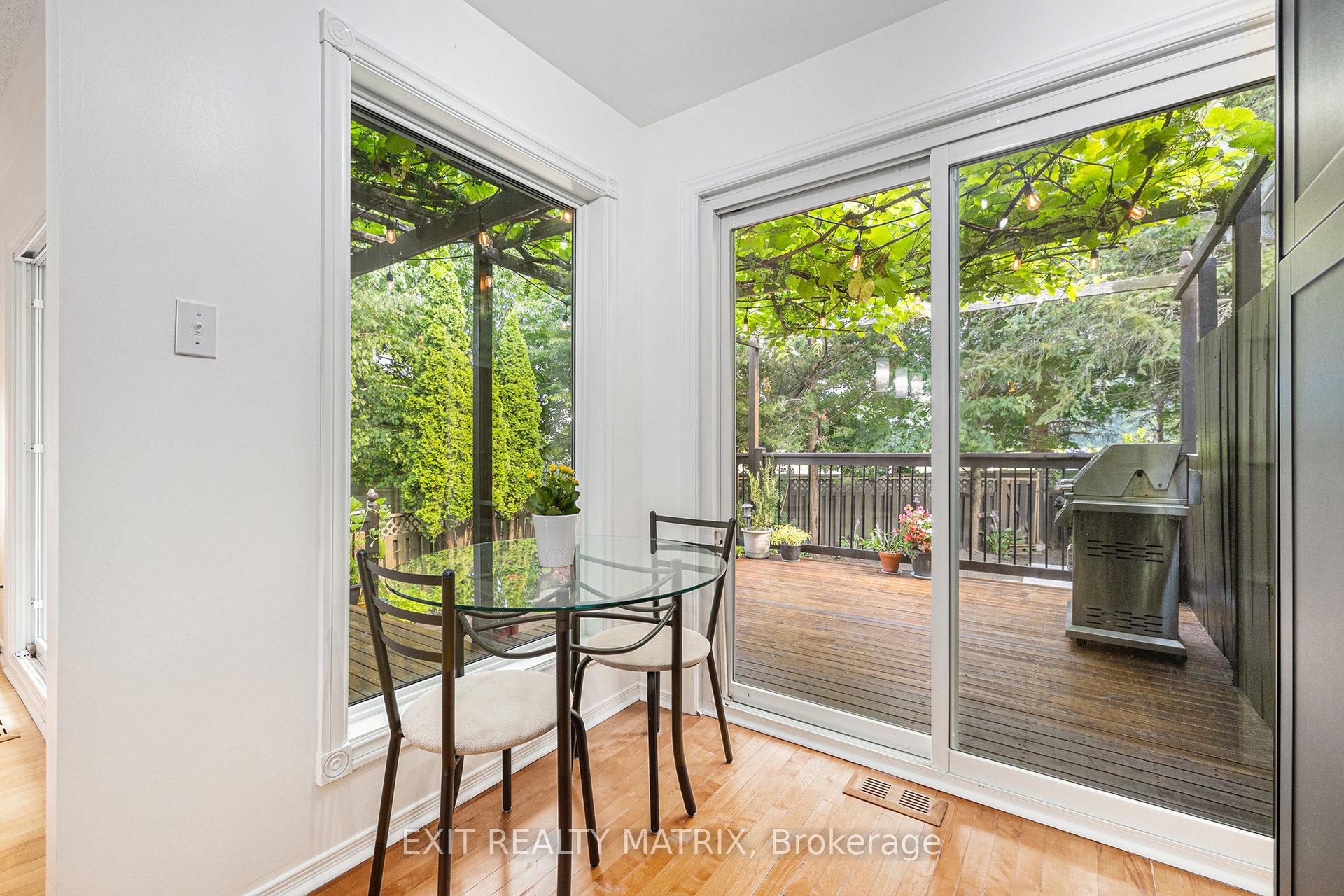 Photo 15 of 40 Piper Crescent, Ottawa, Kanata - Morgan's Grant/South March — HOMEH