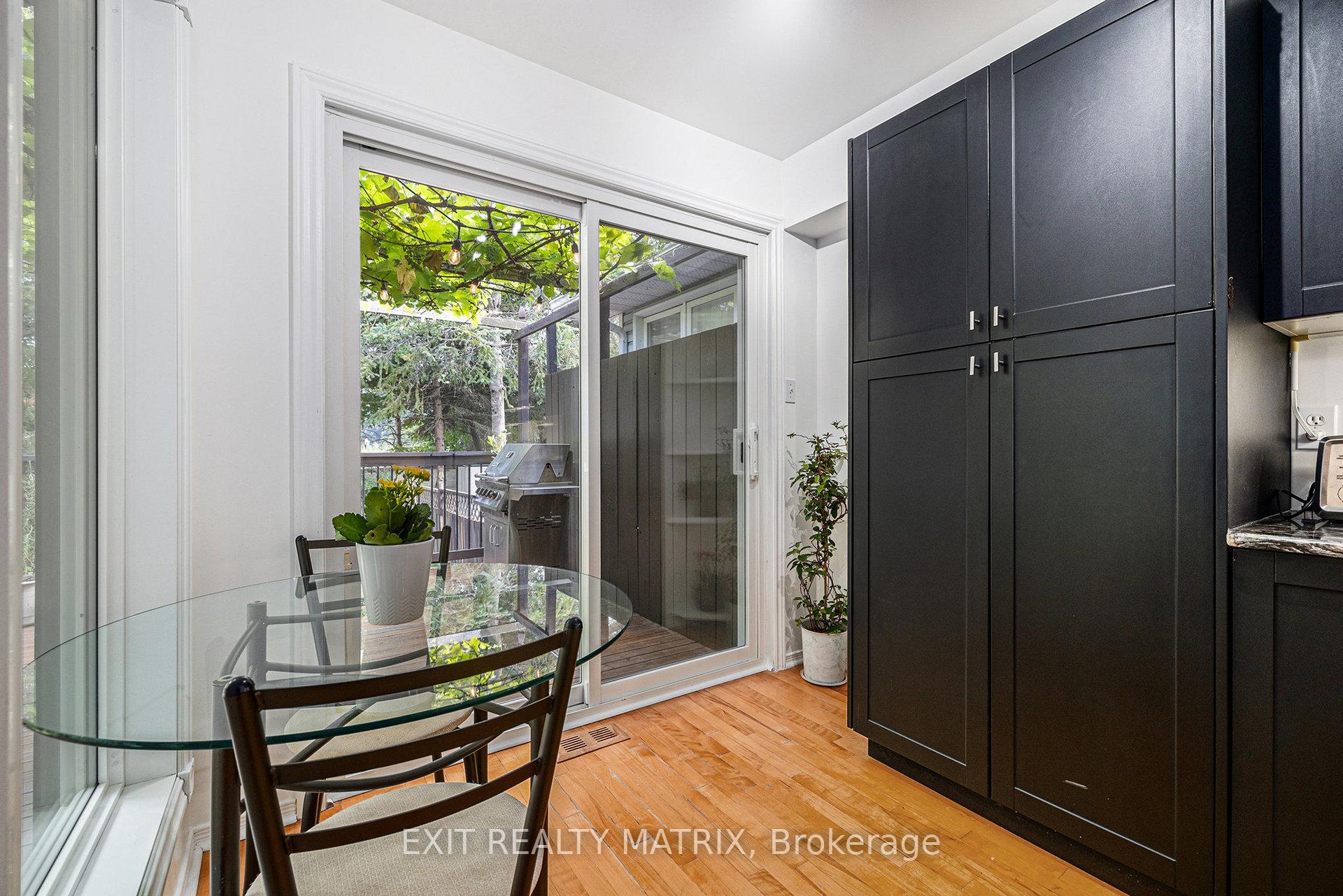 Photo 16 of 40 Piper Crescent, Ottawa, Kanata - Morgan's Grant/South March — HOMEH