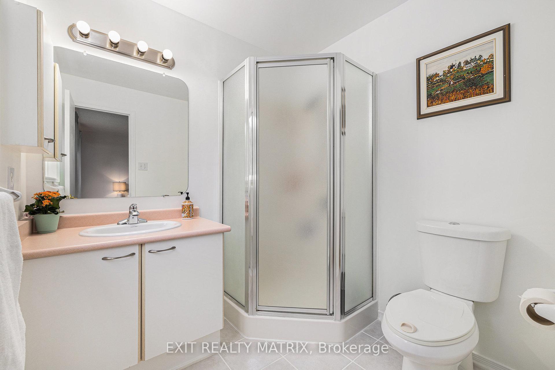 Photo 21 of 40 Piper Crescent, Ottawa, Kanata - Morgan's Grant/South March — HOMEH