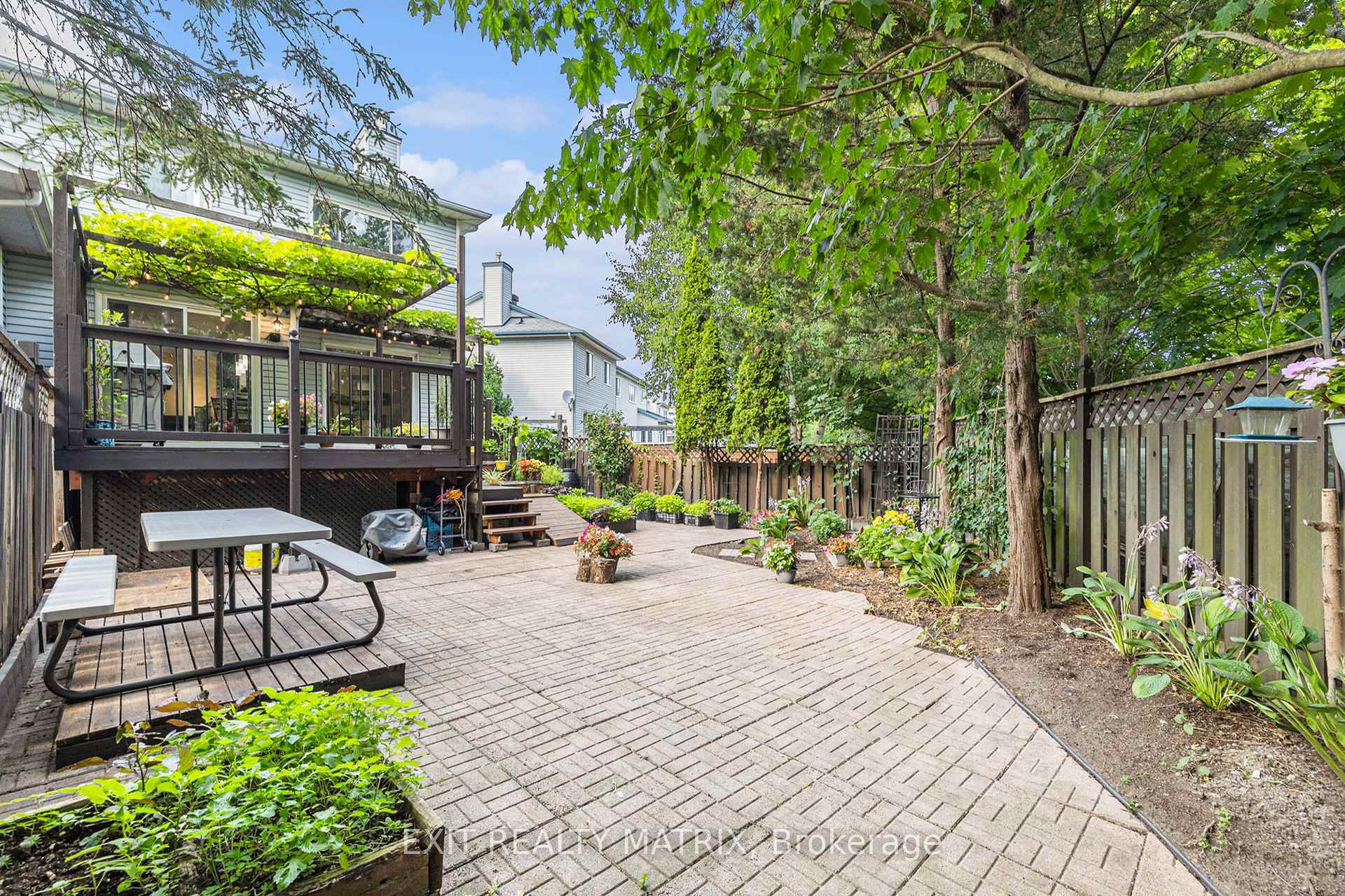 Photo 30 of 40 Piper Crescent, Ottawa, Kanata - Morgan's Grant/South March — HOMEH