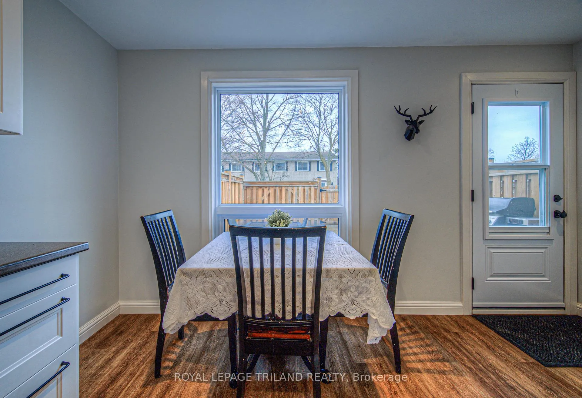 Photo 12 of Unit Unit #13, 2700 Barton Street E, Hamilton, Grayside — HOMEH