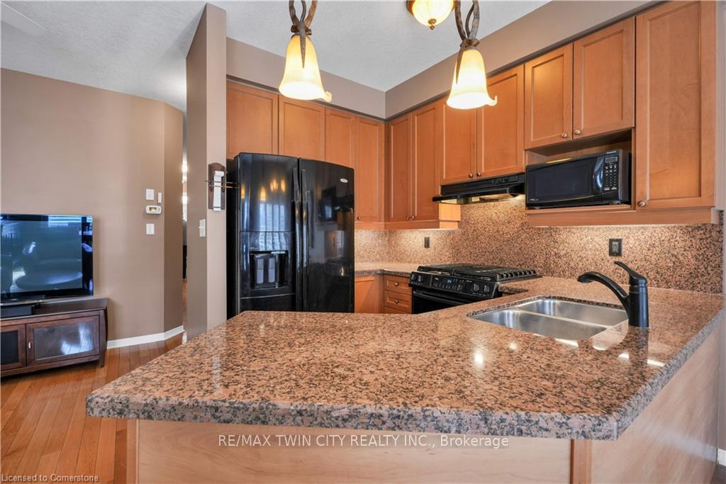 Photo 10 of Unit 45, 110 Highland Road E, Kitchener — HOMEH