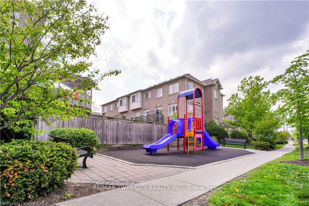 Photo 33 of Unit 45, 110 Highland Road E, Kitchener — HOMEH