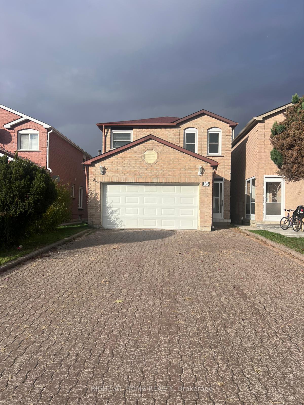 Photo 1 of Unit Main Fl, 16 Lavron Court, Markham, Middlefield — HOMEH