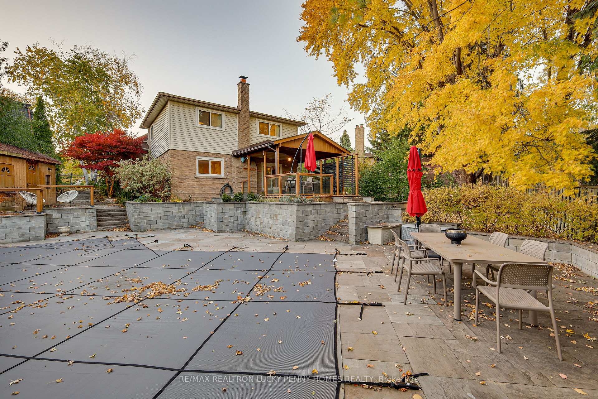 Photo 32 of 8 Renata Place, Markham, Unionville — HOMEH
