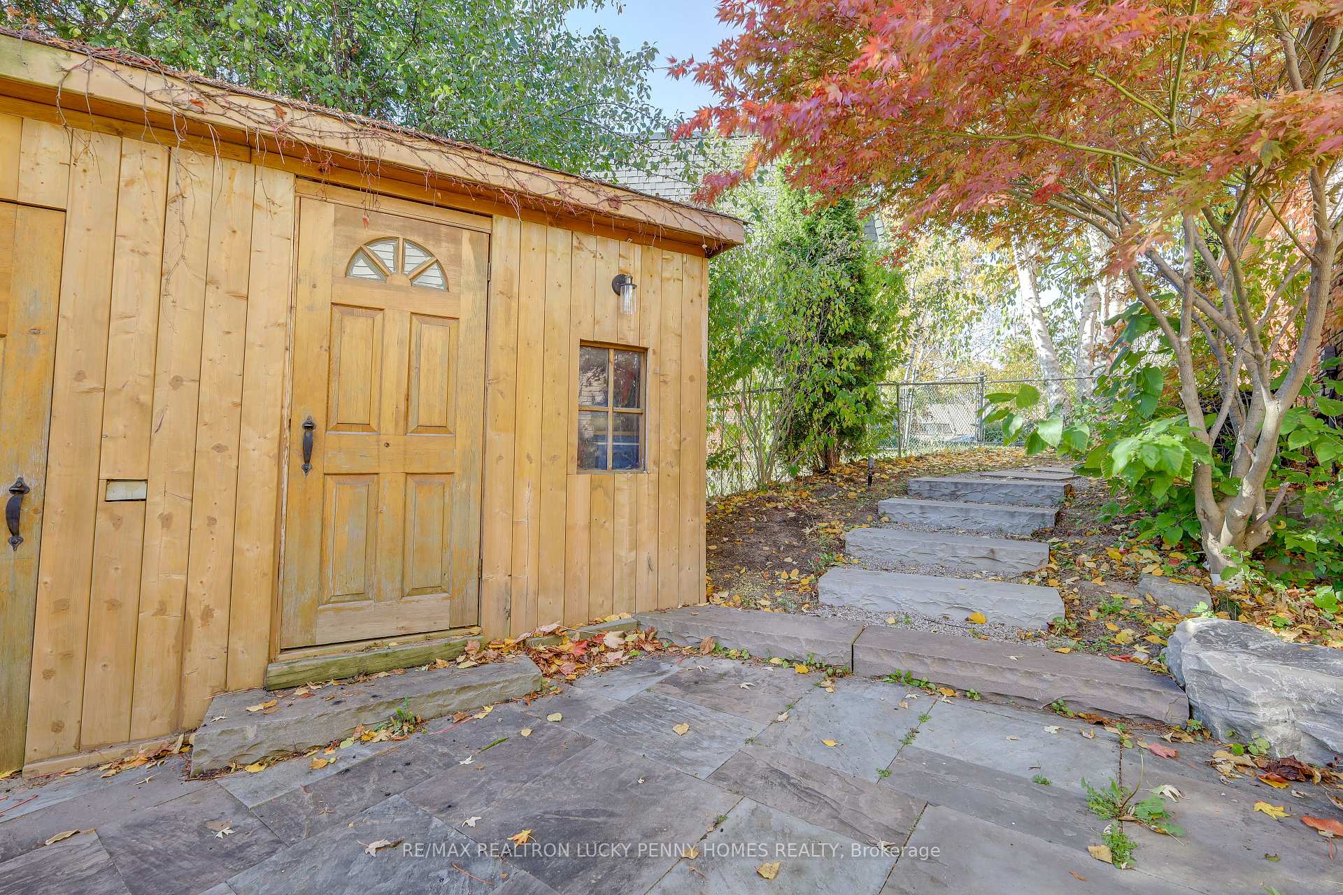 Photo 35 of 8 Renata Place, Markham, Unionville — HOMEH