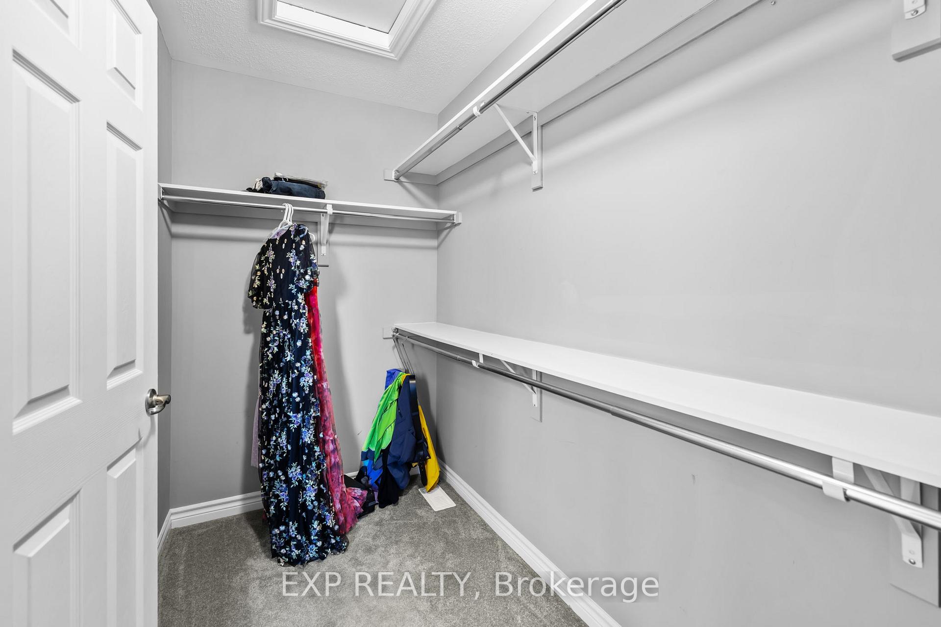 Photo 25 of 737 Brittanic Road, Ottawa, Kanata - Emerald Meadows/Trailwest — HOMEH
