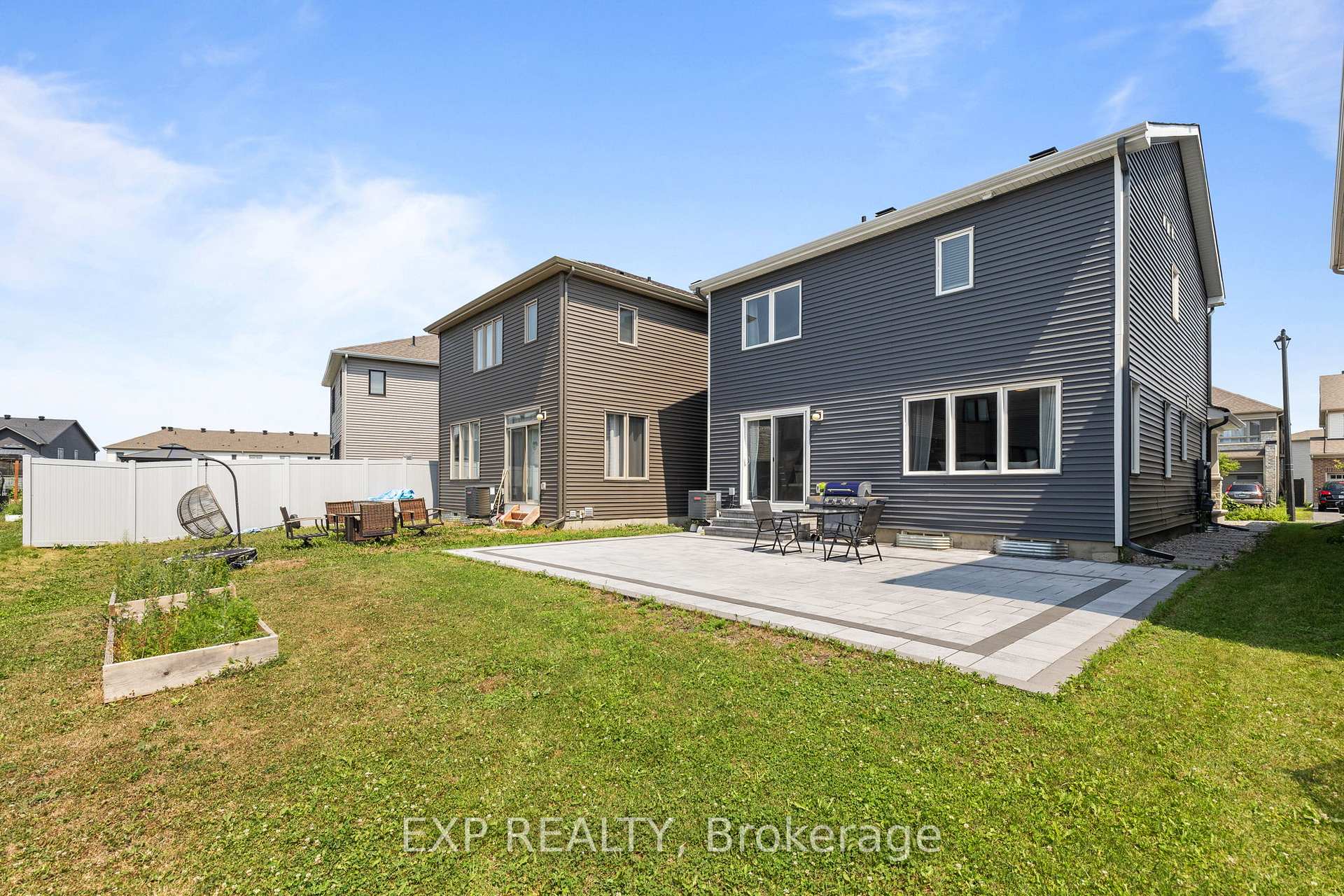 Photo 33 of 737 Brittanic Road, Ottawa, Kanata - Emerald Meadows/Trailwest — HOMEH