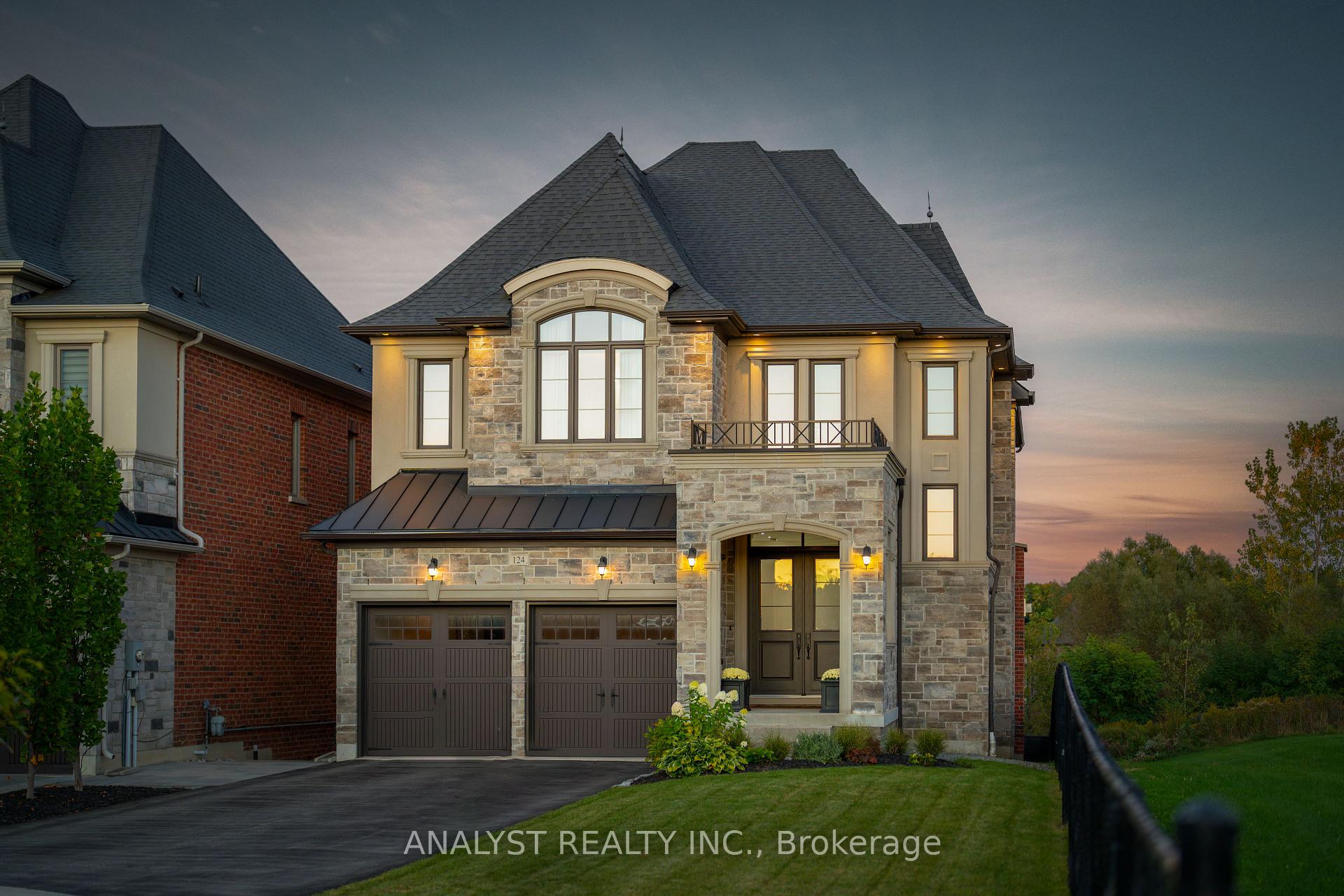 Photo 1 of 124 Robert Berry Crescent, King, King City — HOMEH