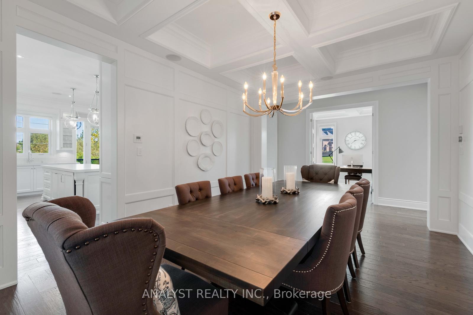 Photo 7 of 124 Robert Berry Crescent, King, King City — HOMEH