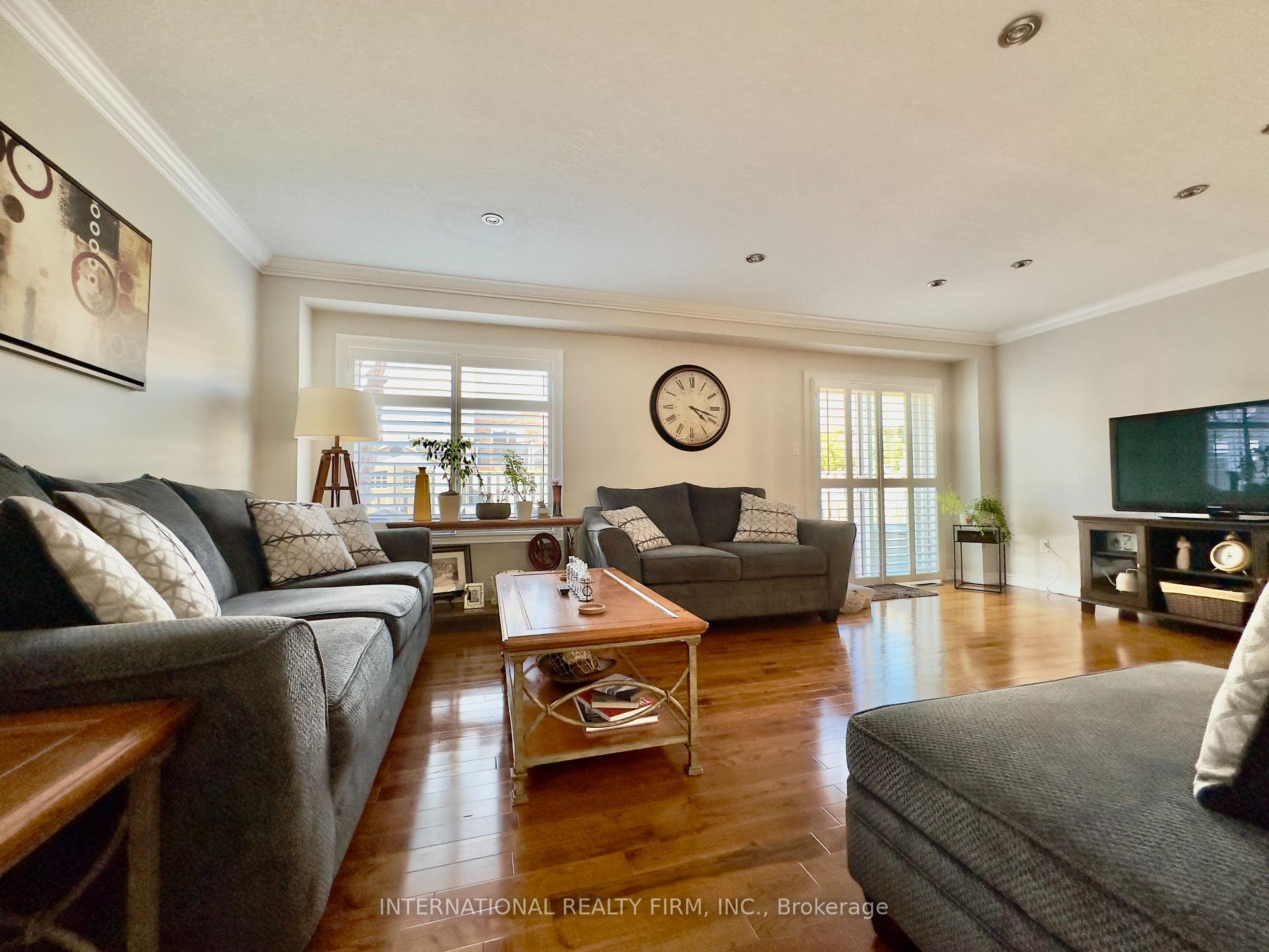 Photo 6 of 1409 Old Zeller Drive, Kitchener — HOMEH
