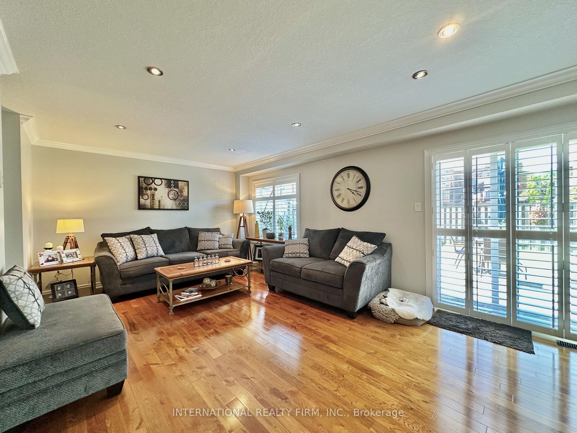 Photo 7 of 1409 Old Zeller Drive, Kitchener — HOMEH