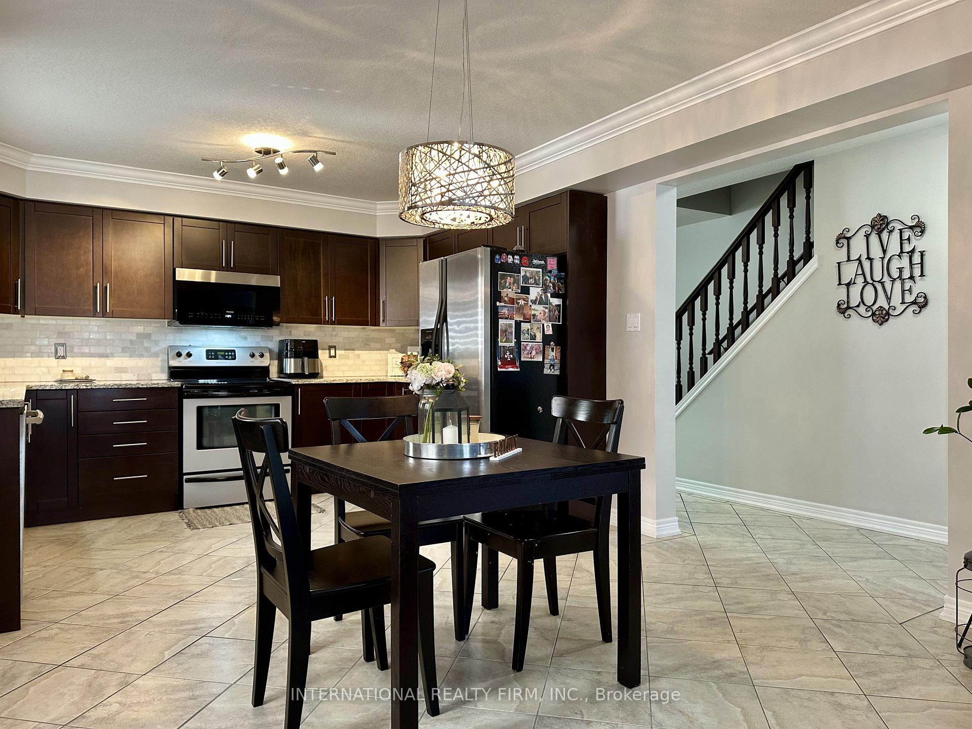 Photo 12 of 1409 Old Zeller Drive, Kitchener — HOMEH