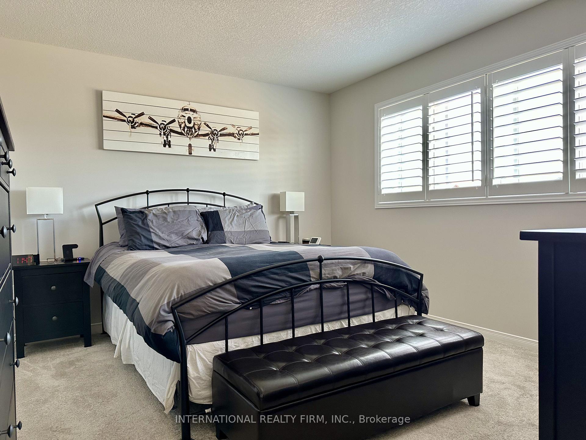 Photo 18 of 1409 Old Zeller Drive, Kitchener — HOMEH
