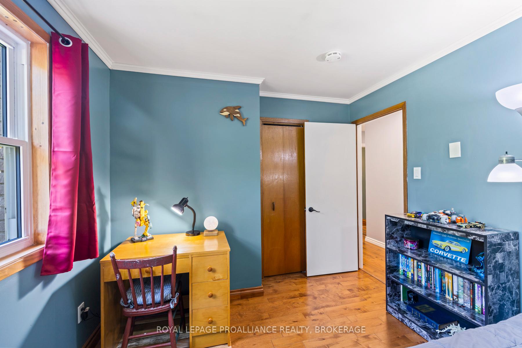 Photo 21 of 2268 Morven Crescent, Loyalist, Lennox and Addington - South — HOMEH