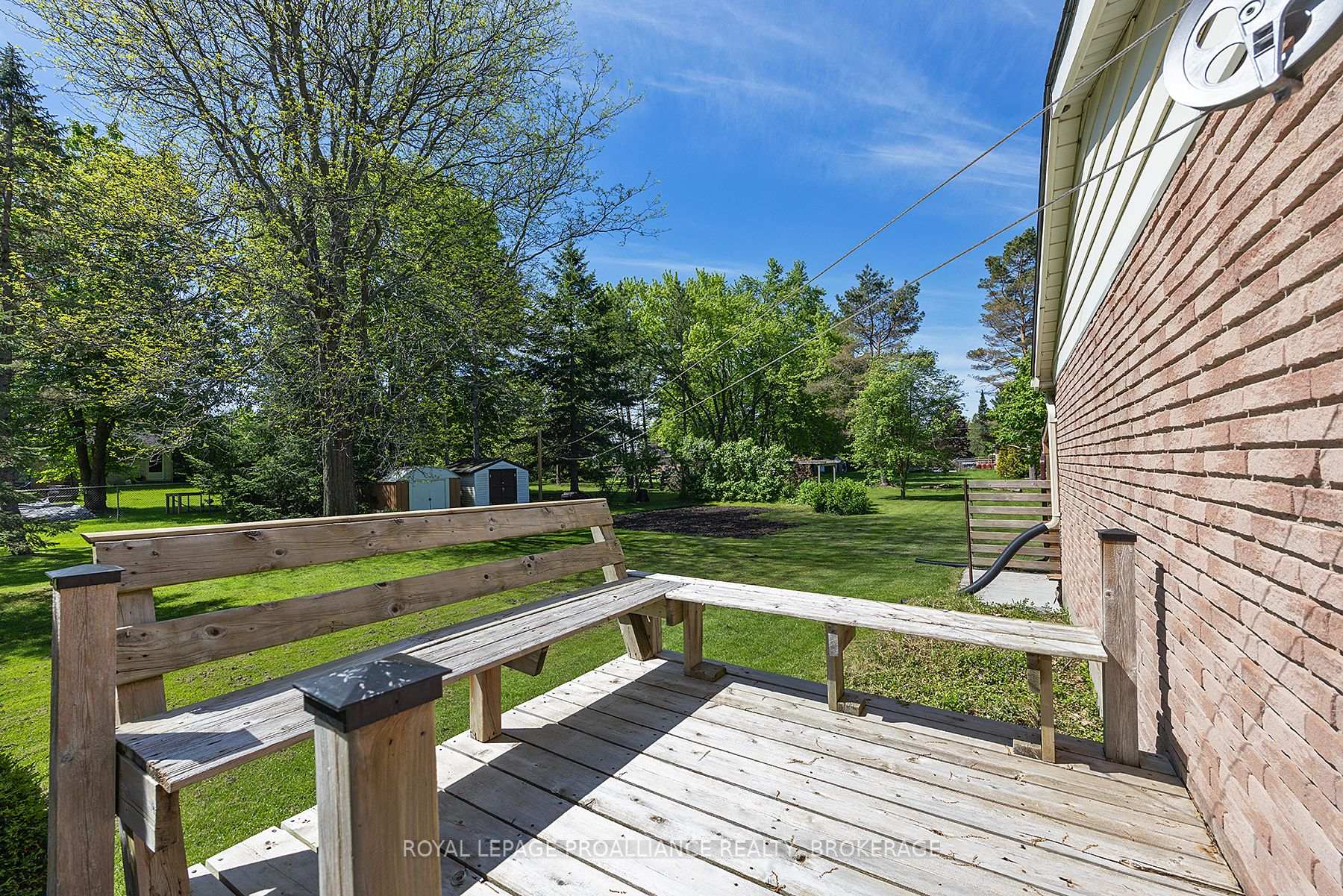 Photo 33 of 2268 Morven Crescent, Loyalist, Lennox and Addington - South — HOMEH