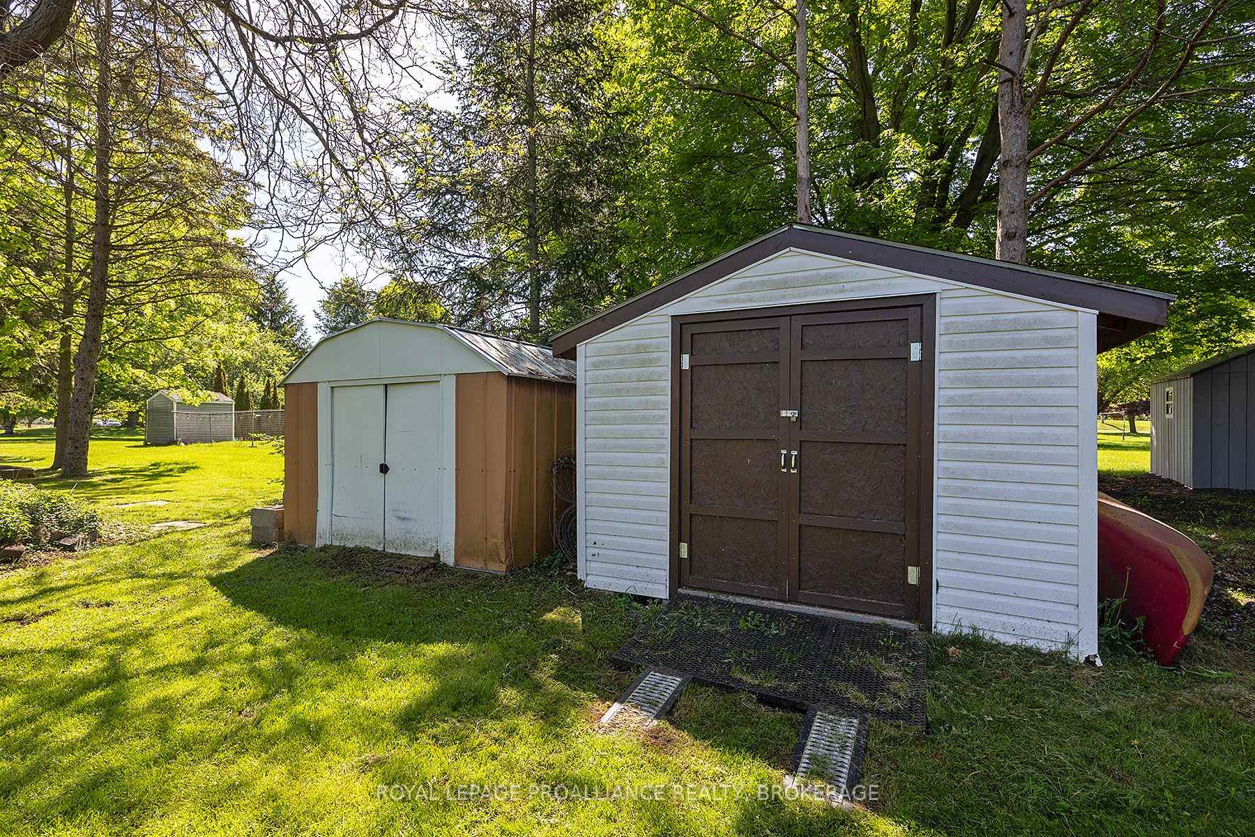 Photo 34 of 2268 Morven Crescent, Loyalist, Lennox and Addington - South — HOMEH
