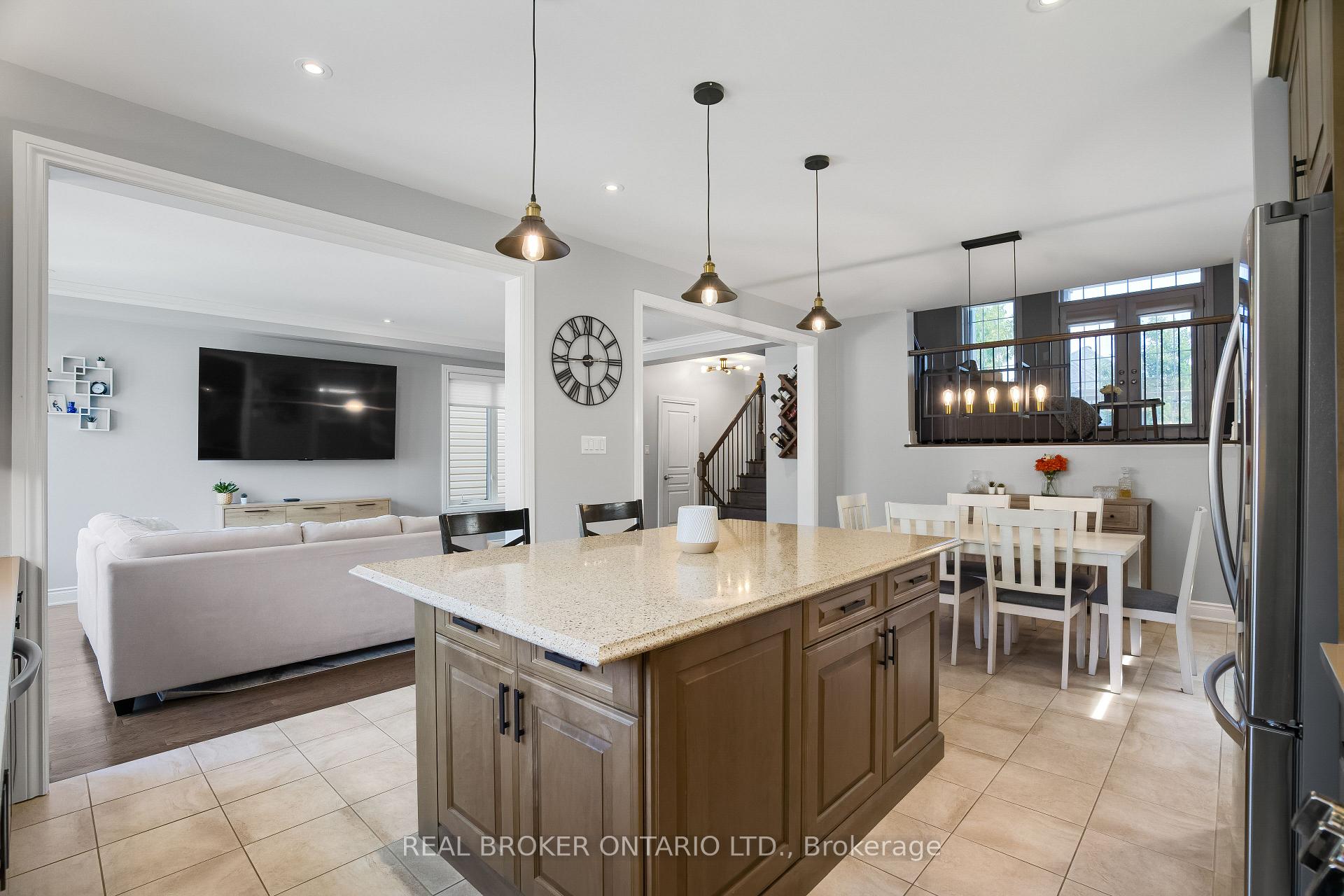 Photo 19 of 230 Rivertree Street, Ottawa, Kanata - Emerald Meadows/Trailwest — HOMEH
