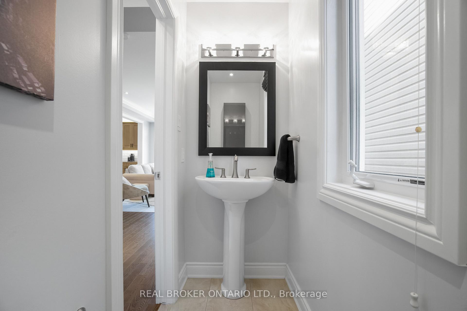 Photo 21 of 230 Rivertree Street, Ottawa, Kanata - Emerald Meadows/Trailwest — HOMEH