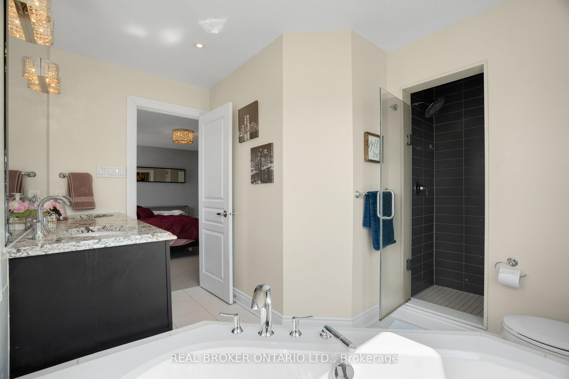 Photo 33 of 230 Rivertree Street, Ottawa, Kanata - Emerald Meadows/Trailwest — HOMEH