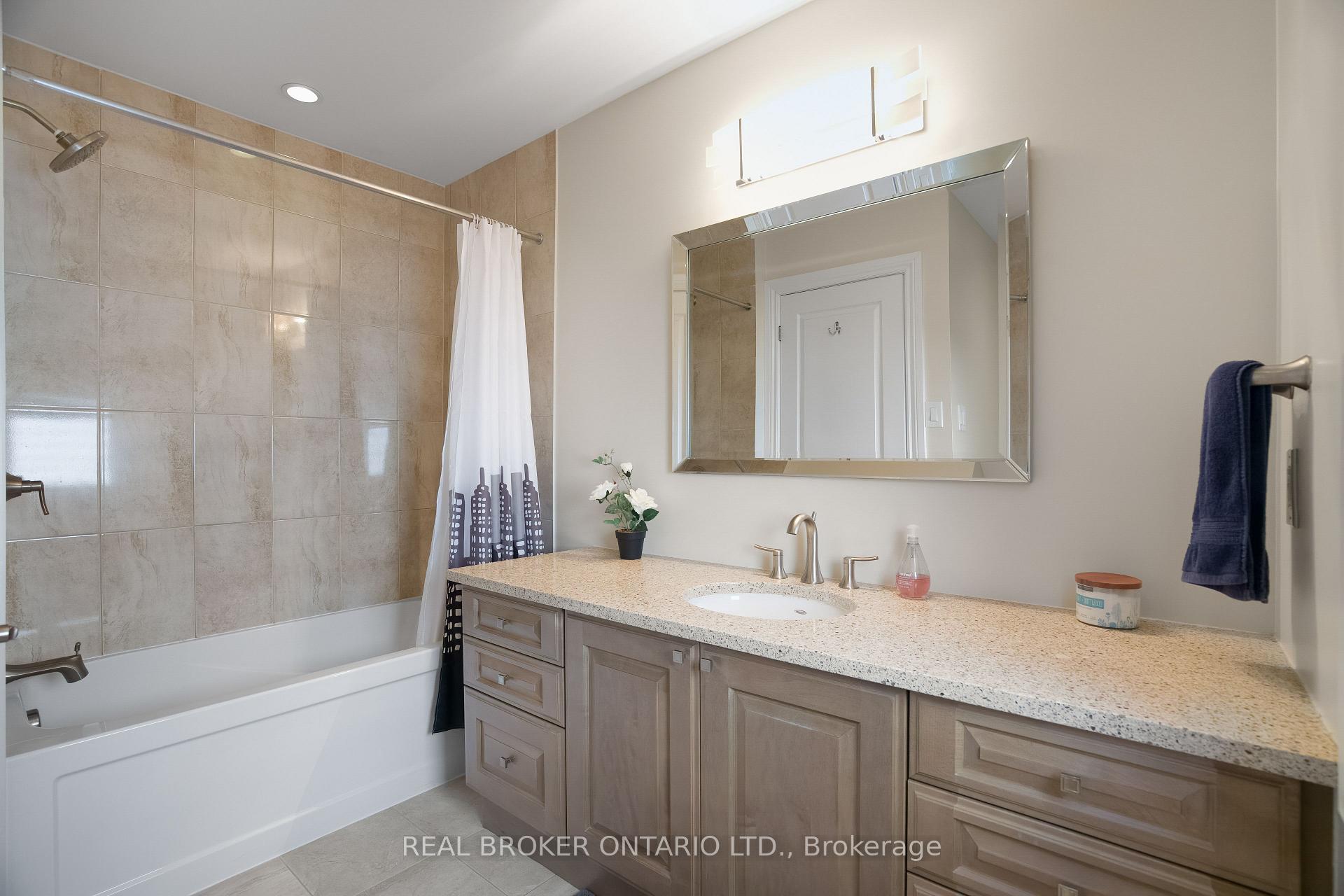 Photo 40 of 230 Rivertree Street, Ottawa, Kanata - Emerald Meadows/Trailwest — HOMEH
