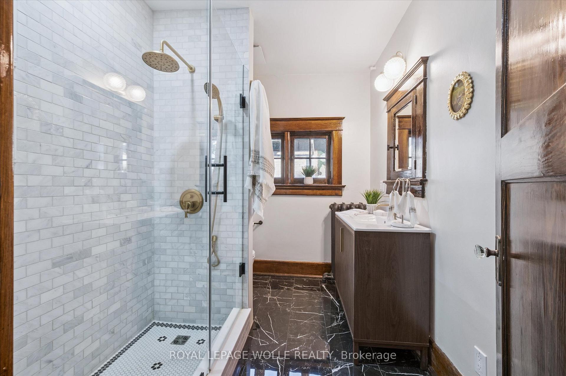 Photo 26 of 76 Ahrens Street W, Kitchener — HOMEH