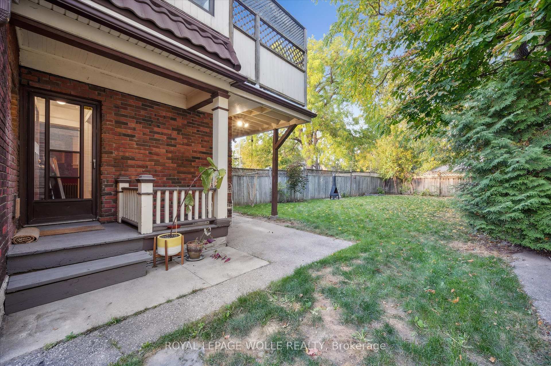 Photo 36 of 76 Ahrens Street W, Kitchener — HOMEH