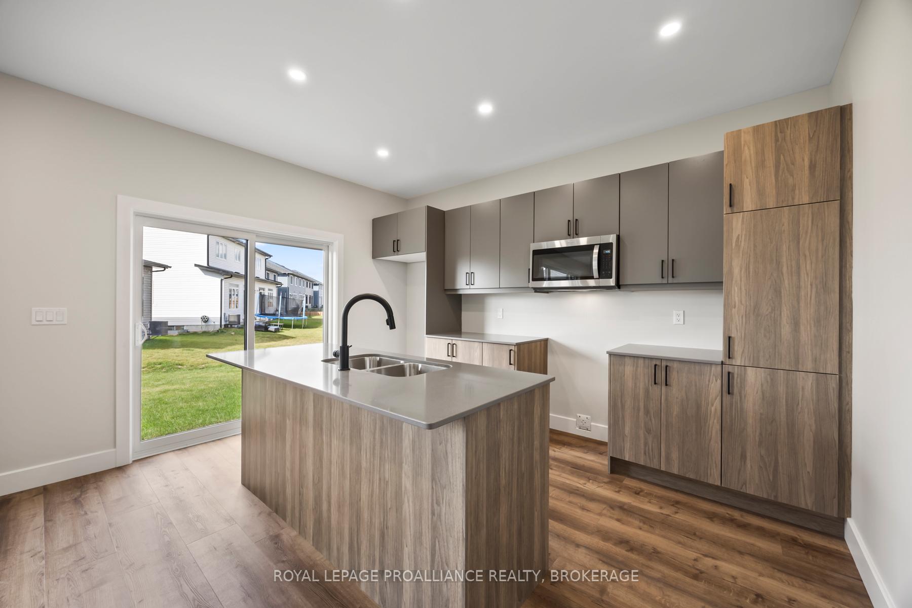 Photo 16 of 116 Potter Drive, Loyalist, Odessa — HOMEH