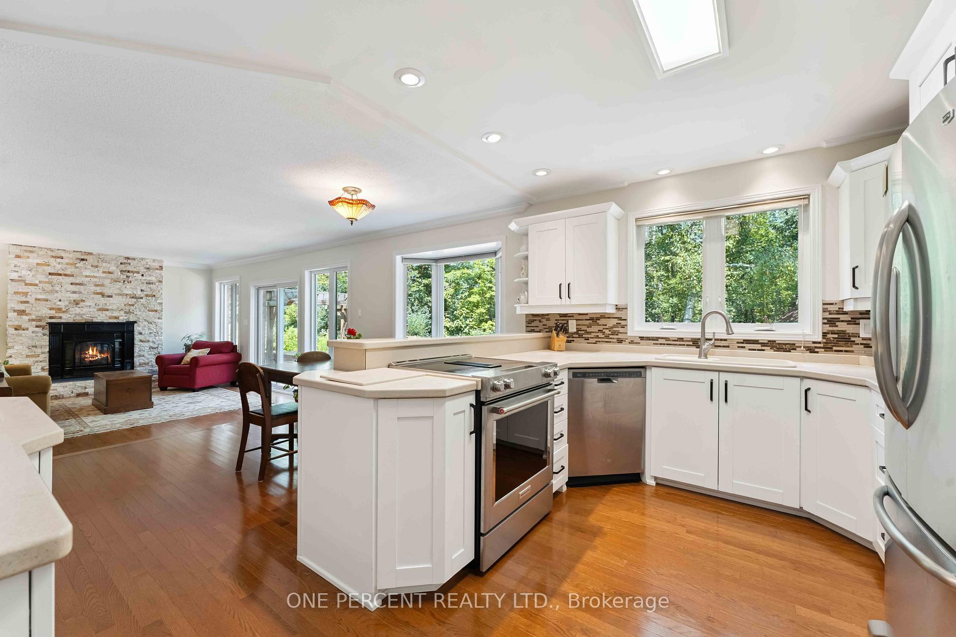 Photo 11 of 100 John Aselford Drive, Ottawa, Kanata - Kanata (North West) — HOMEH