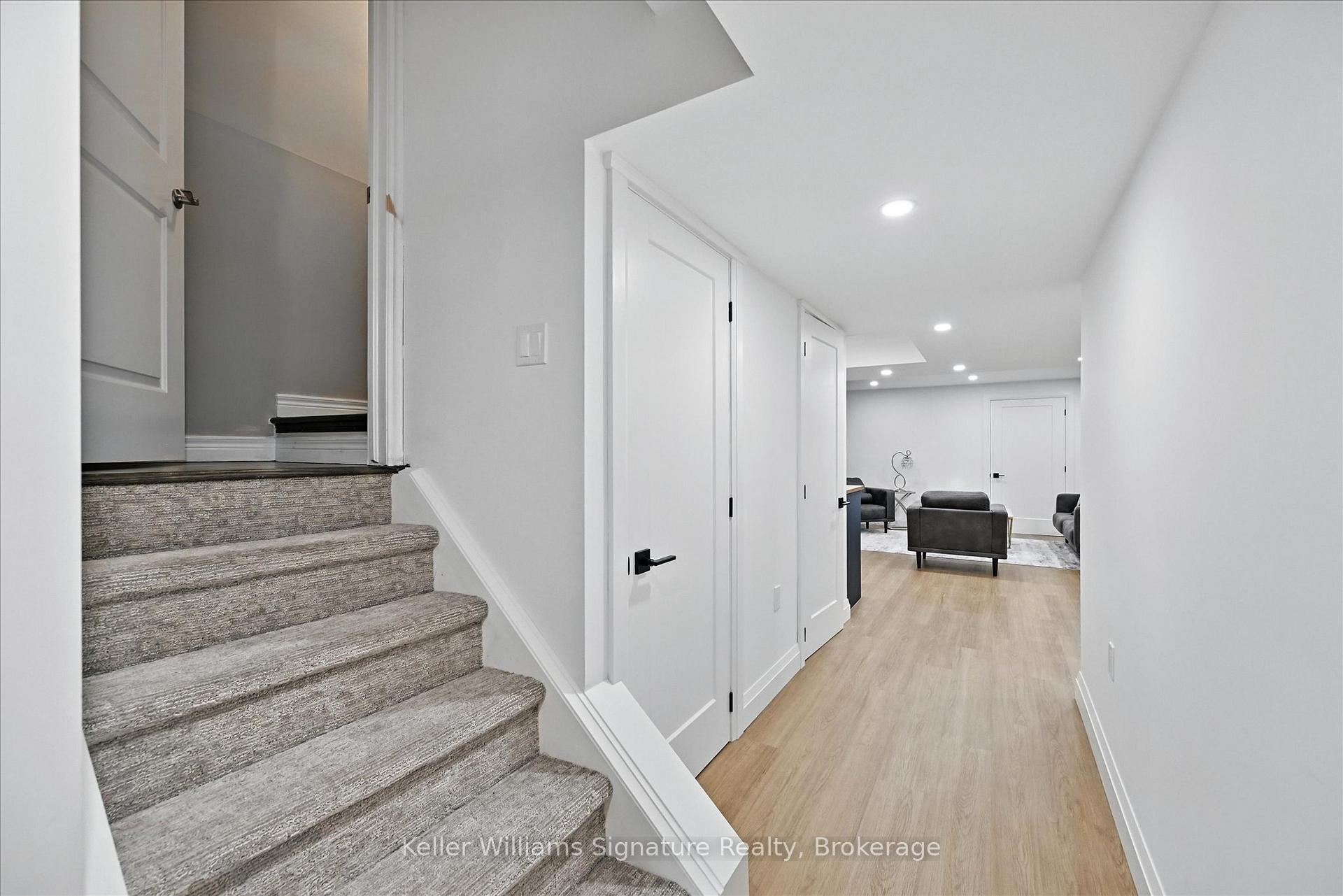 Photo 21 of 24 Cittadella Boulevard, Hamilton, Rural Glanbrook — HOMEH