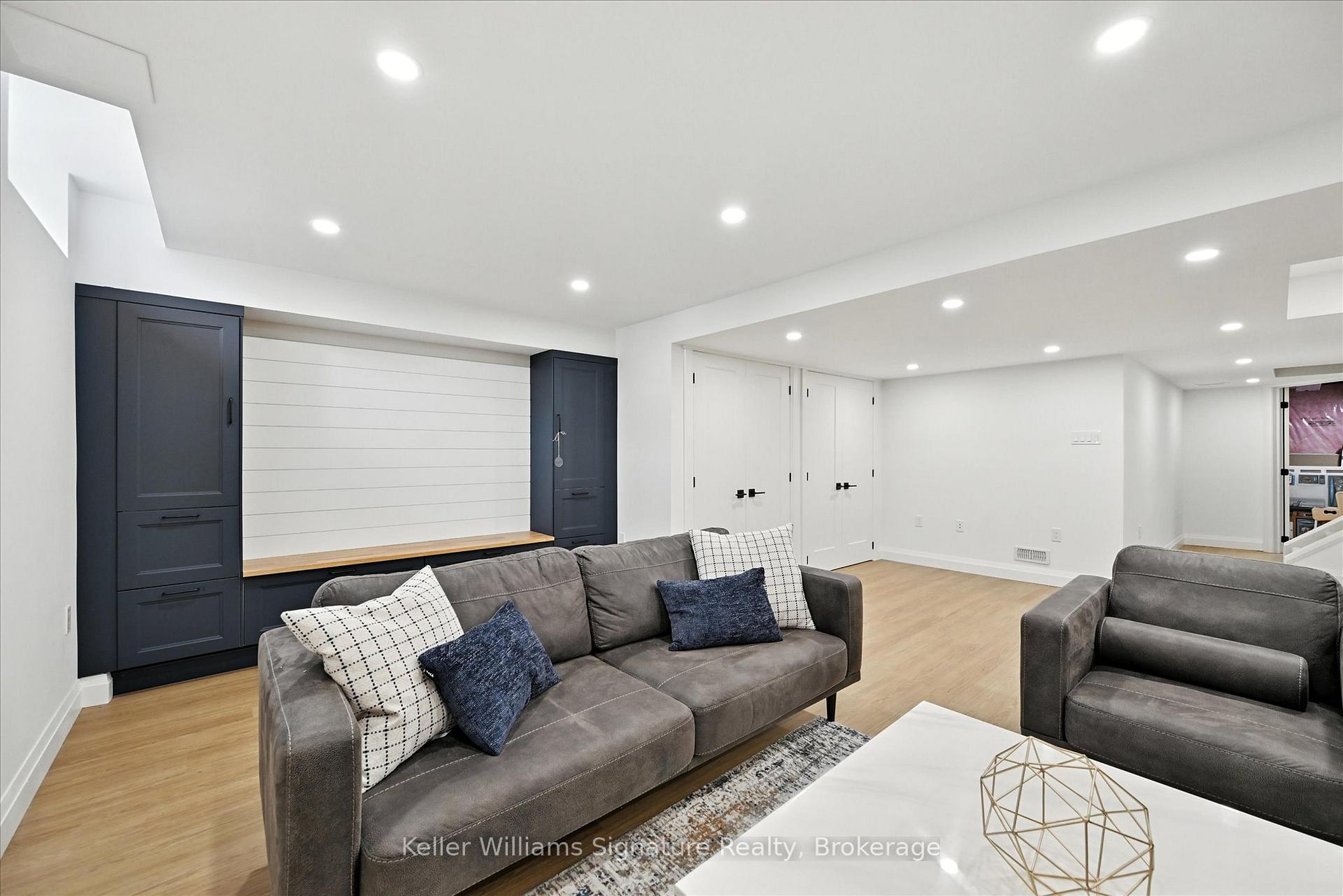 Photo 22 of 24 Cittadella Boulevard, Hamilton, Rural Glanbrook — HOMEH