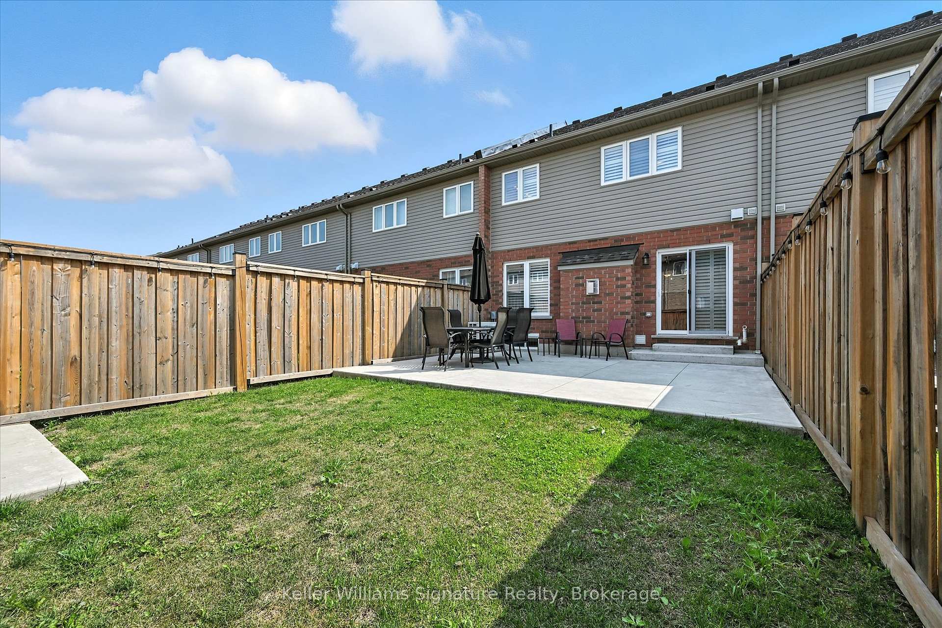 Photo 26 of 24 Cittadella Boulevard, Hamilton, Rural Glanbrook — HOMEH
