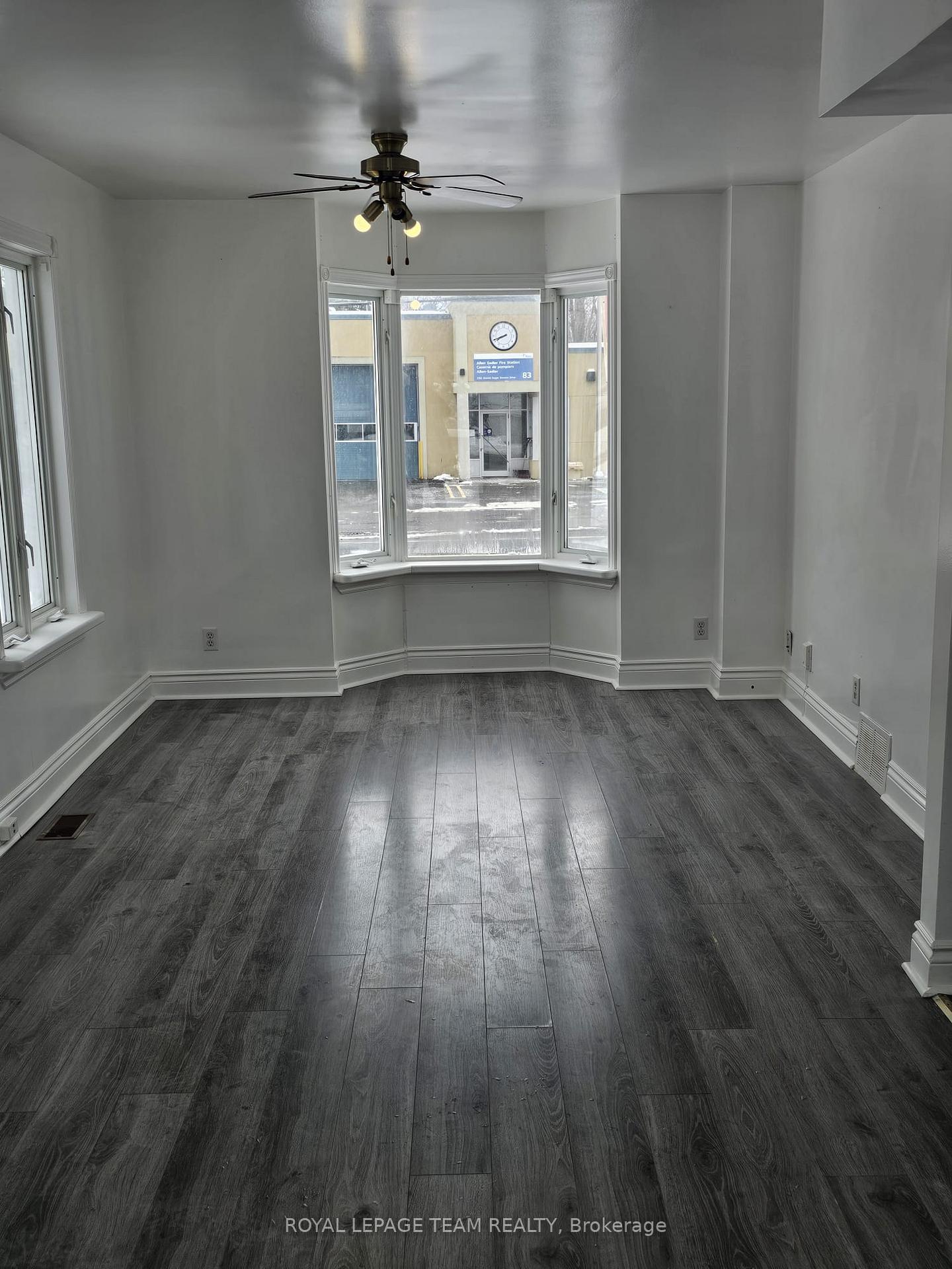 Photo 2 of 2355 Roger Stevens Drive, Ottawa, North Gower — HOMEH
