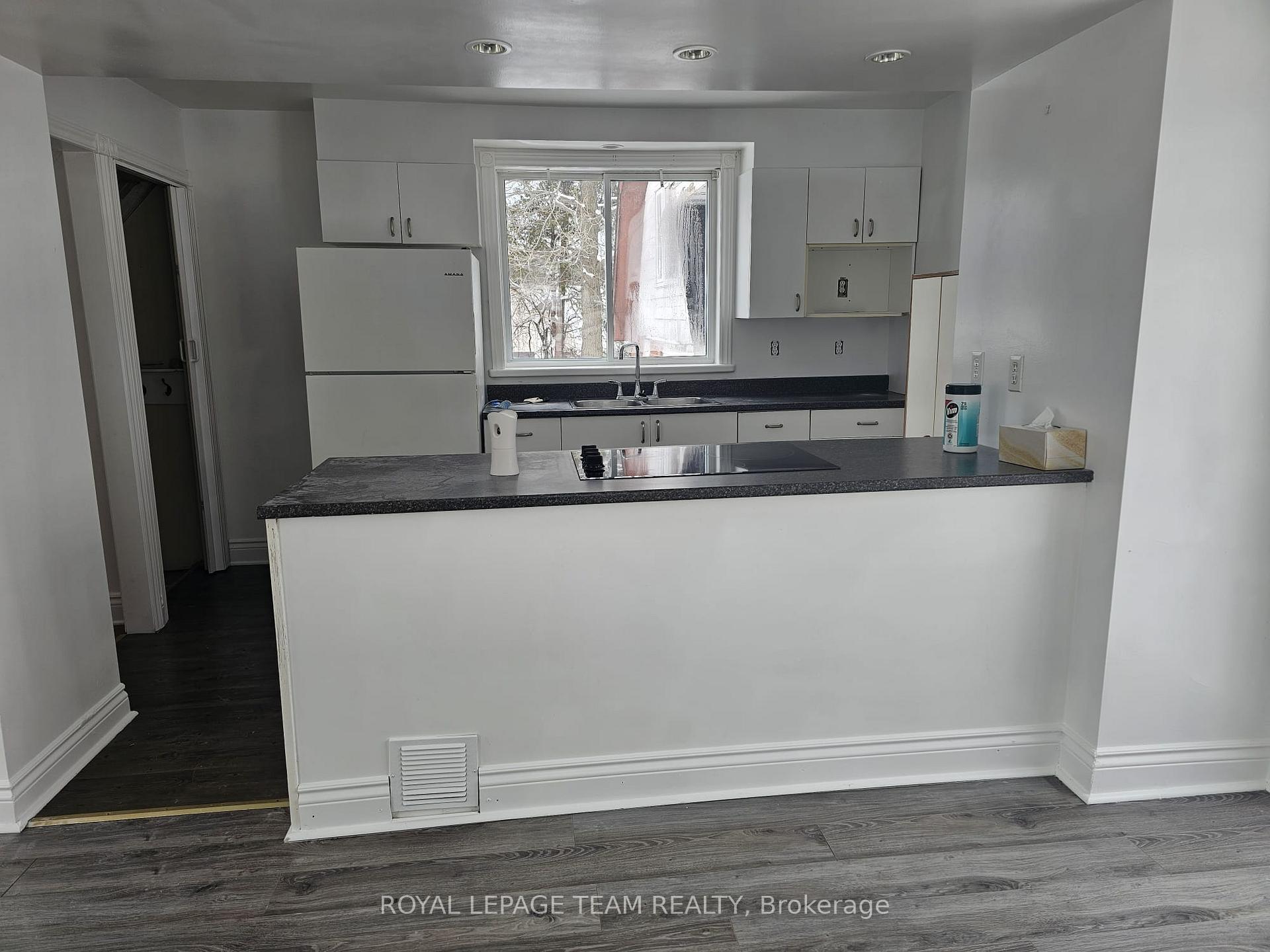 Photo 4 of 2355 Roger Stevens Drive, Ottawa, North Gower — HOMEH