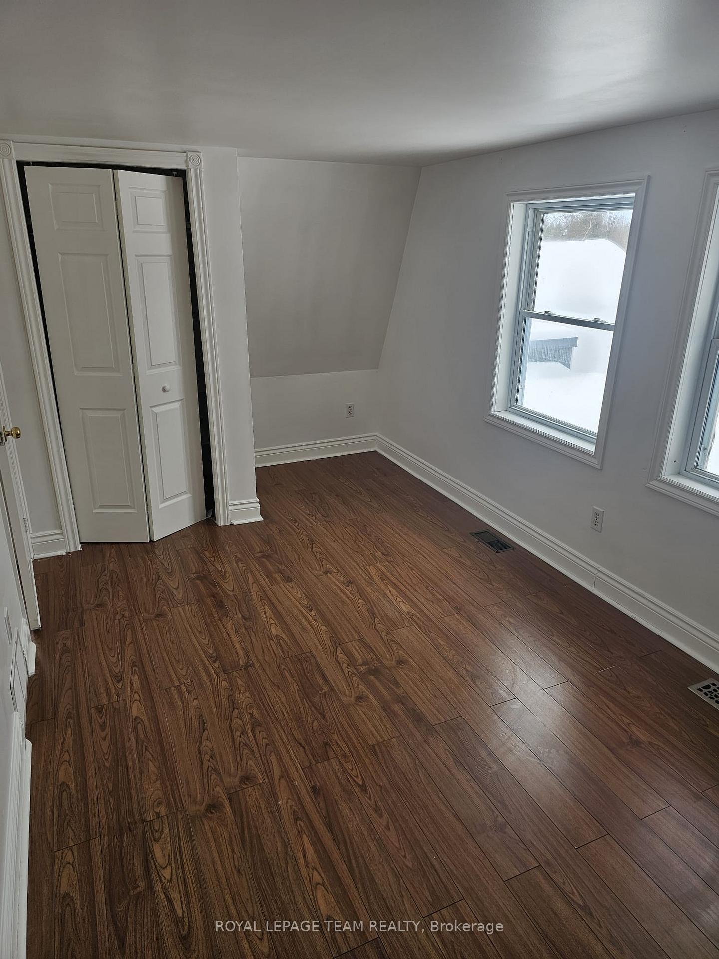 Photo 6 of 2355 Roger Stevens Drive, Ottawa, North Gower — HOMEH