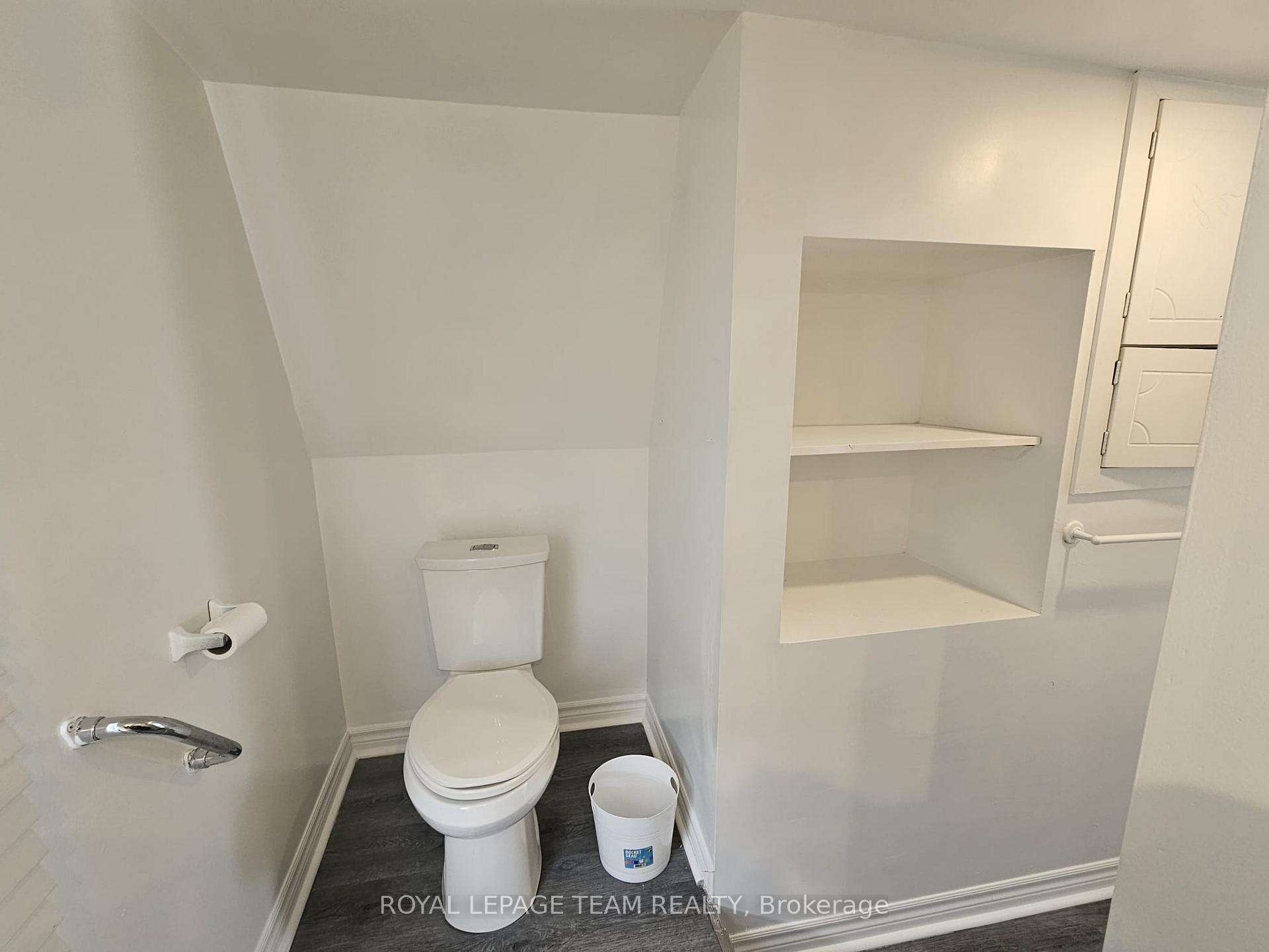 Photo 11 of 2355 Roger Stevens Drive, Ottawa, North Gower — HOMEH