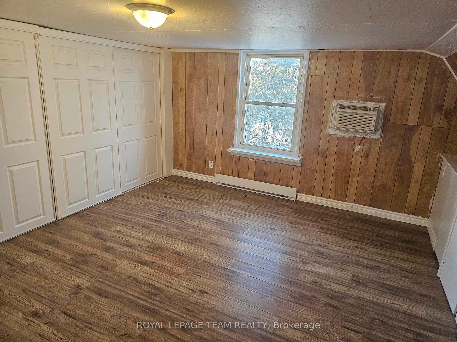 Photo 18 of 2355 Roger Stevens Drive, Ottawa, North Gower — HOMEH