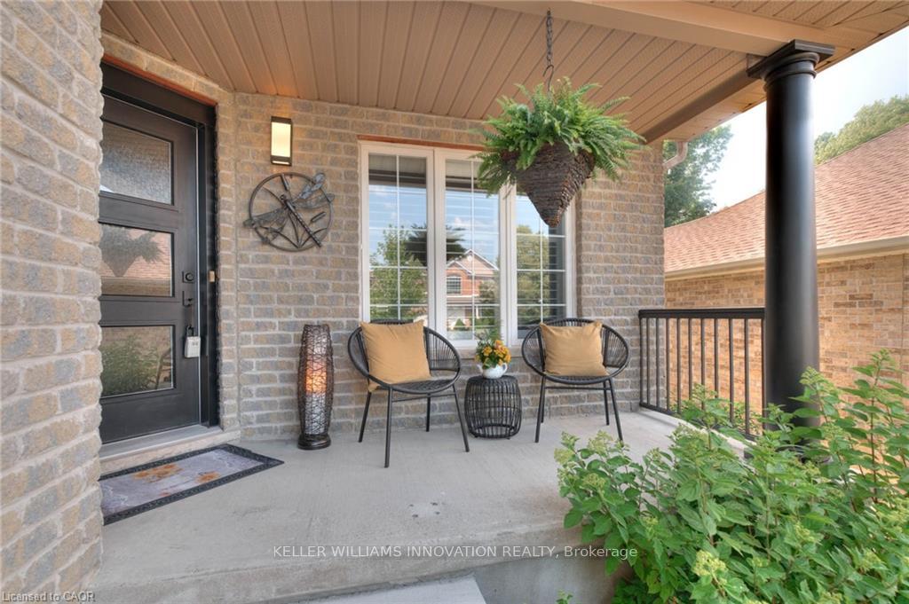Photo 5 of 69 Hearthwood Crescent, Kitchener, Brigadoon — HOMEH