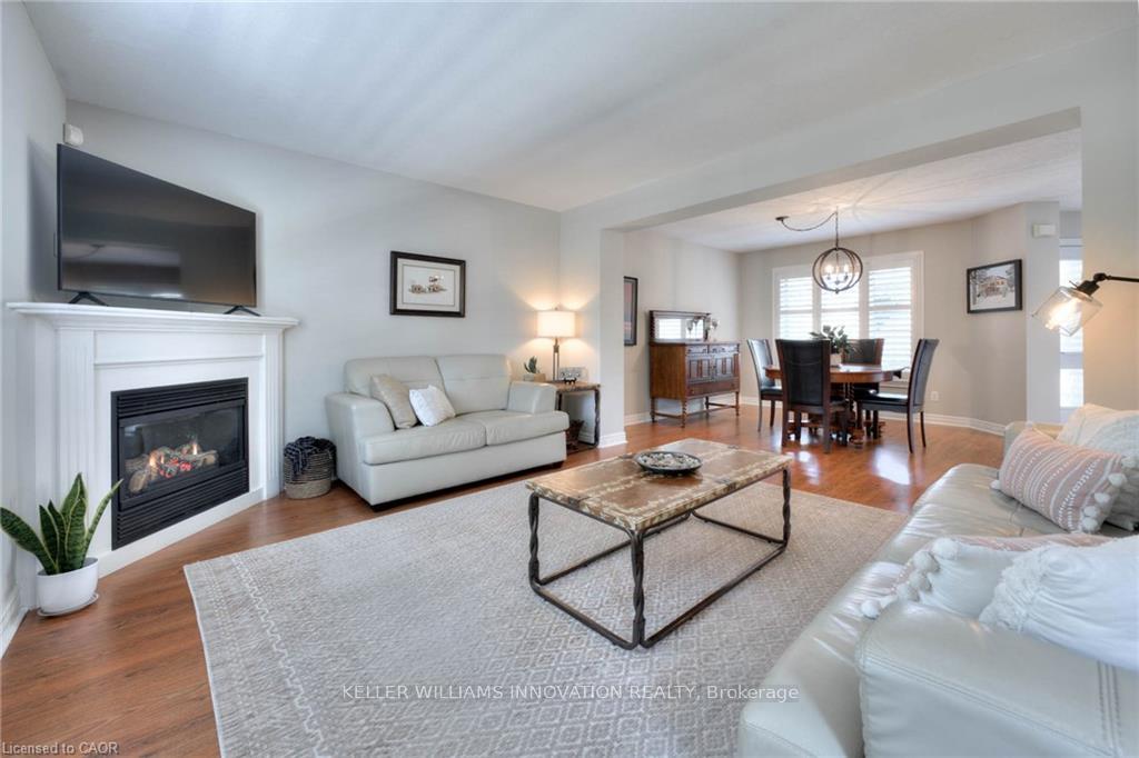 Photo 10 of 69 Hearthwood Crescent, Kitchener, Brigadoon — HOMEH