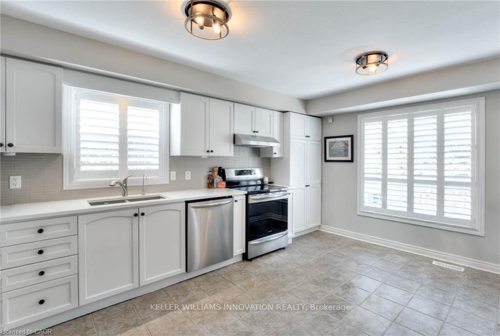 Photo 14 of 69 Hearthwood Crescent, Kitchener, Brigadoon — HOMEH