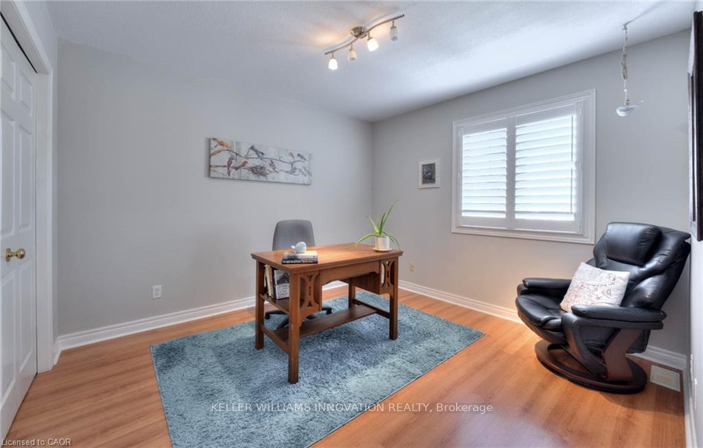 Photo 18 of 69 Hearthwood Crescent, Kitchener, Brigadoon — HOMEH