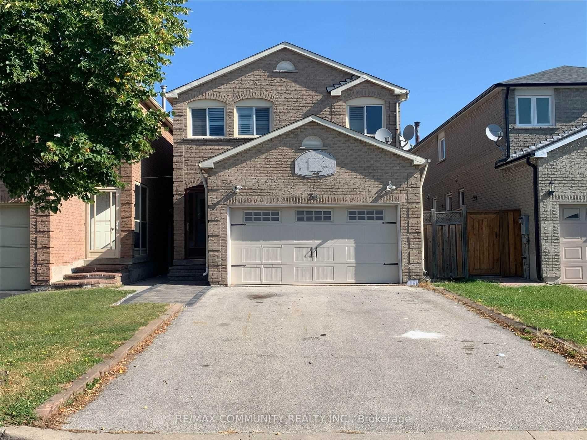 Photo 1 of 30 Dellano Street, Markham, Middlefield — HOMEH