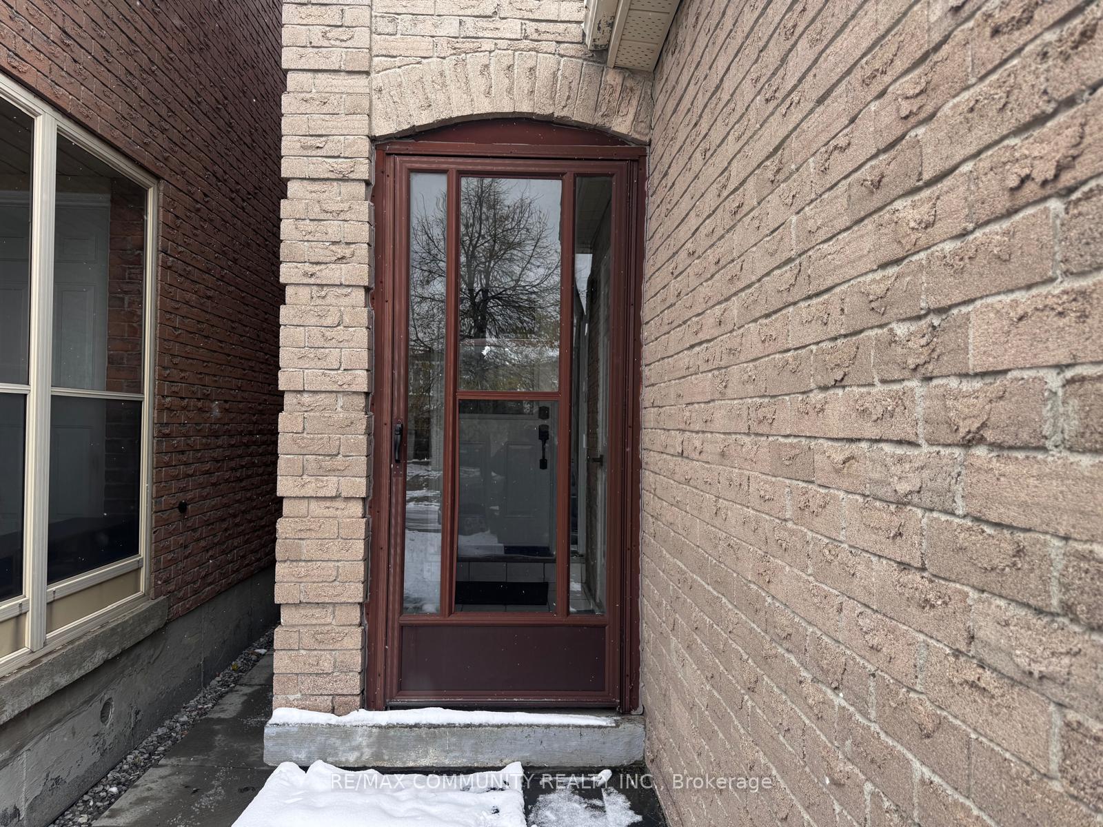 Photo 29 of 30 Dellano Street, Markham, Middlefield — HOMEH