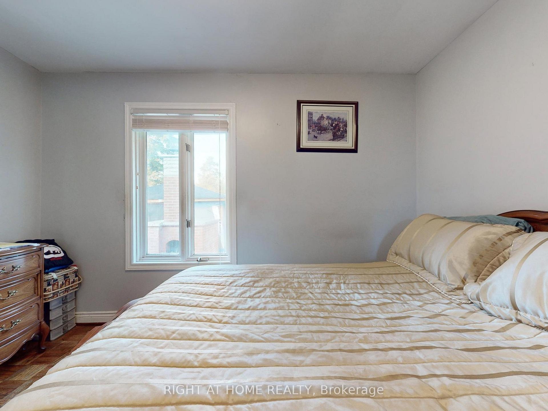 Photo 19 of 40 William Street, King, King City — HOMEH