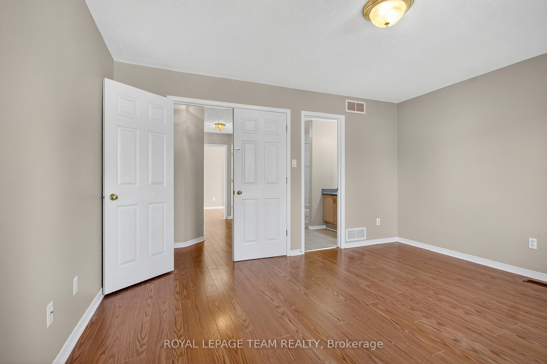 Photo 28 of 24 Hemlo Crescent, Ottawa, Kanata - Kanata Lakes/Heritage Hills — HOMEH