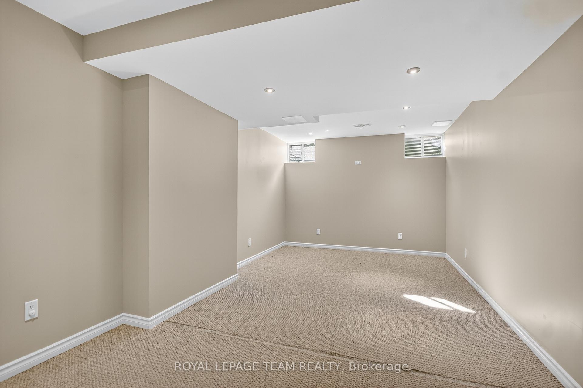 Photo 41 of 24 Hemlo Crescent, Ottawa, Kanata - Kanata Lakes/Heritage Hills — HOMEH