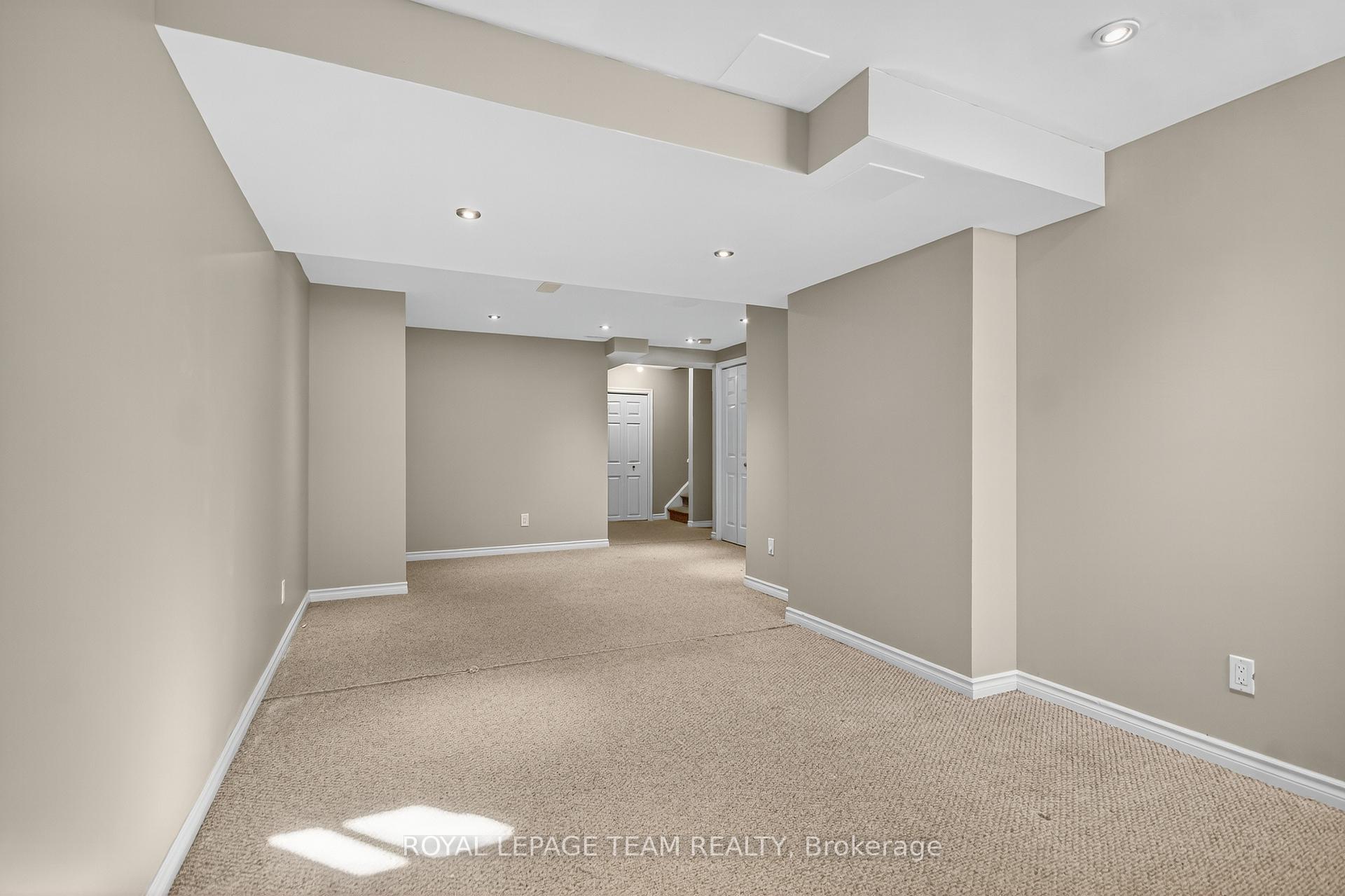 Photo 42 of 24 Hemlo Crescent, Ottawa, Kanata - Kanata Lakes/Heritage Hills — HOMEH