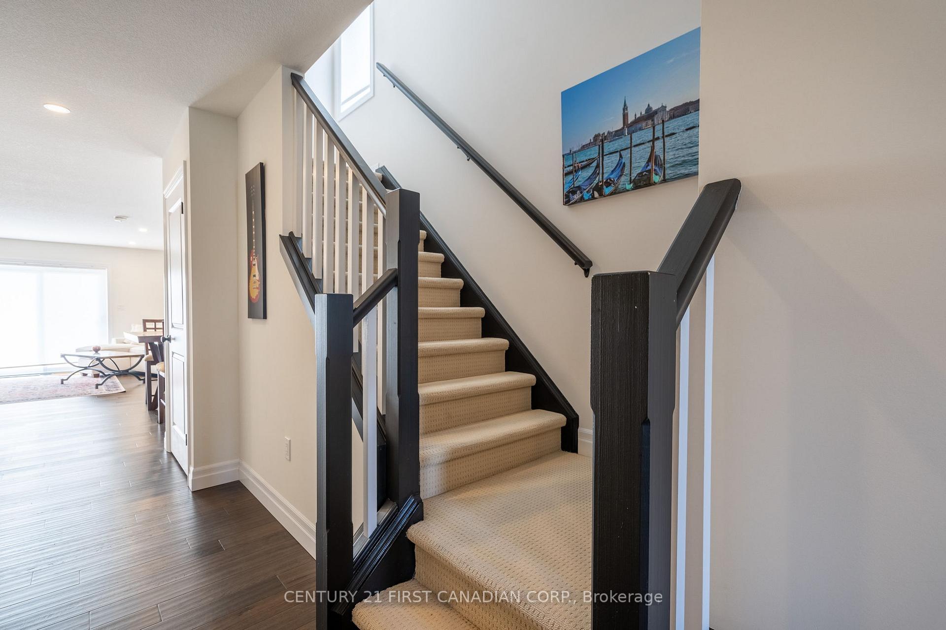 Photo 19 of 125 Gilmour Drive, Lucan Biddulph, Lucan — HOMEH