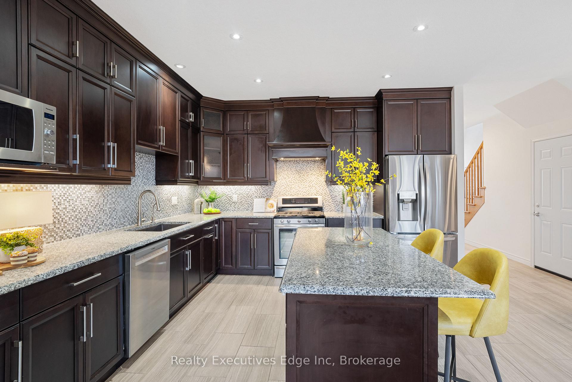 Photo 15 of 145 Rivertrail Avenue, Kitchener — HOMEH